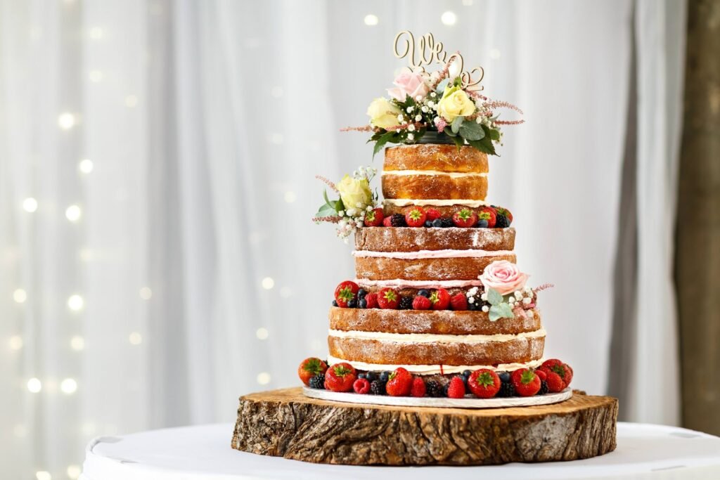 How to Create Stunning Wedding Cakes