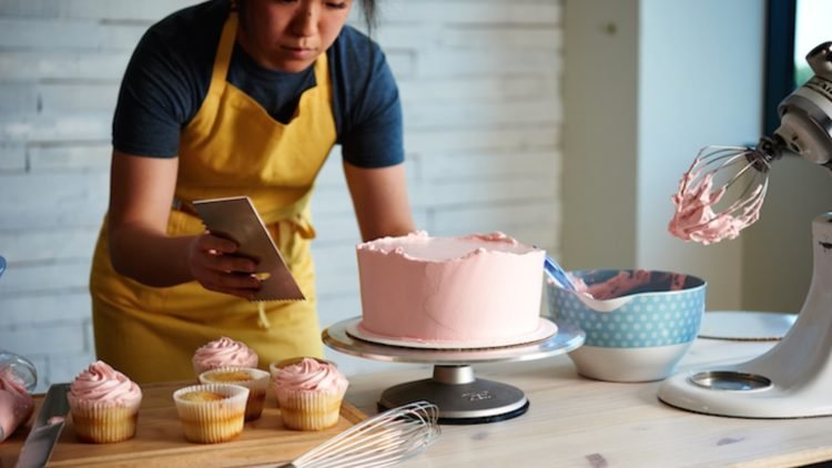 How to Start Your Own Baking Workshop at Home