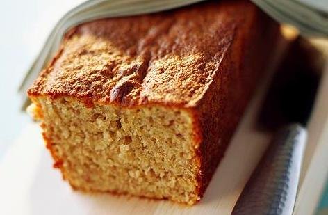 How to Bake A Banana Cake
